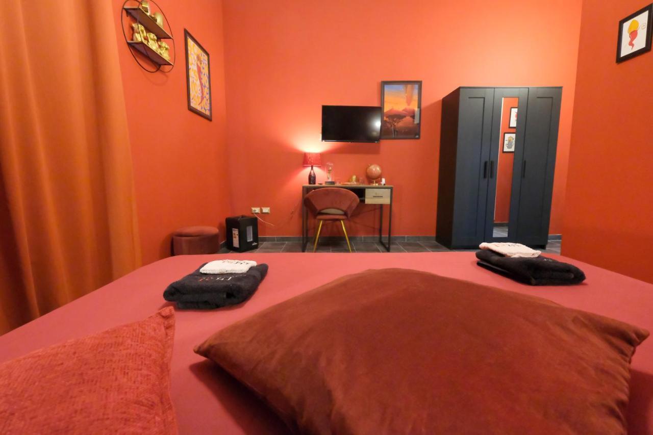 Lh51 Rooms Napoli Bagian luar foto