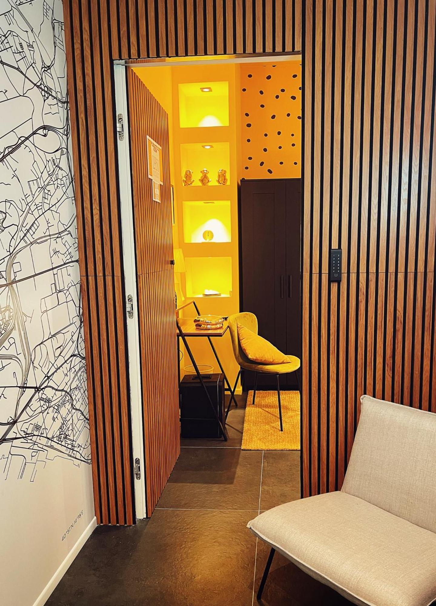 Lh51 Rooms Napoli Bagian luar foto